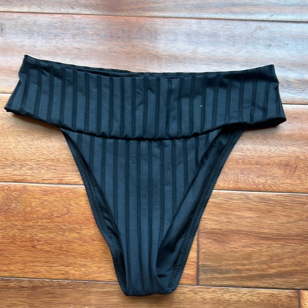 NWOT Vitamin A Women's Bikini Bottom Superrib Emmi High Waist bottoms Size Large